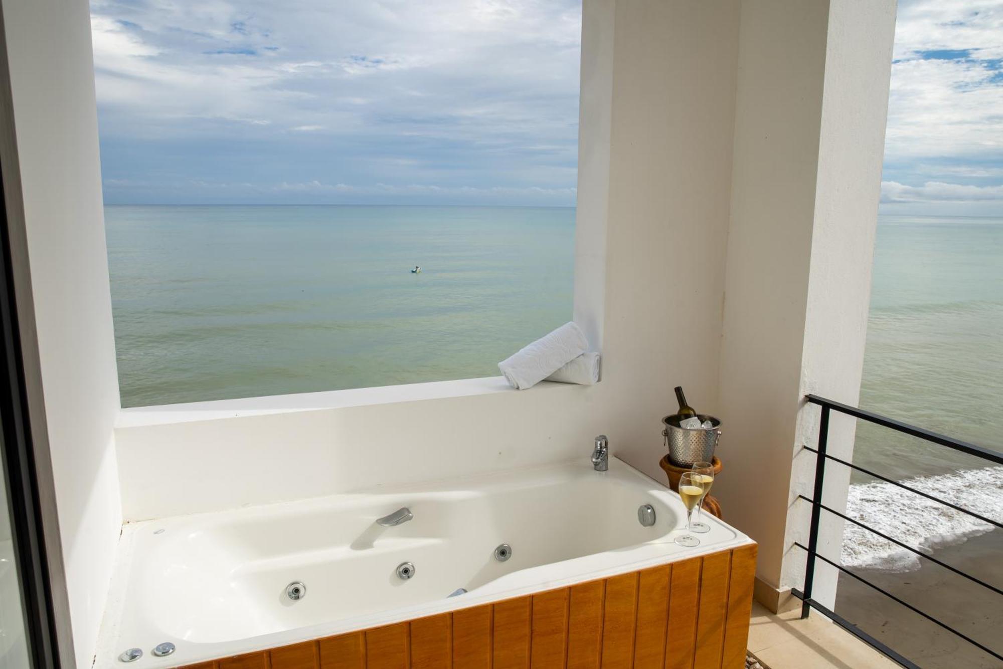 Jama Campay - Homes Resort & Spa Luaran gambar